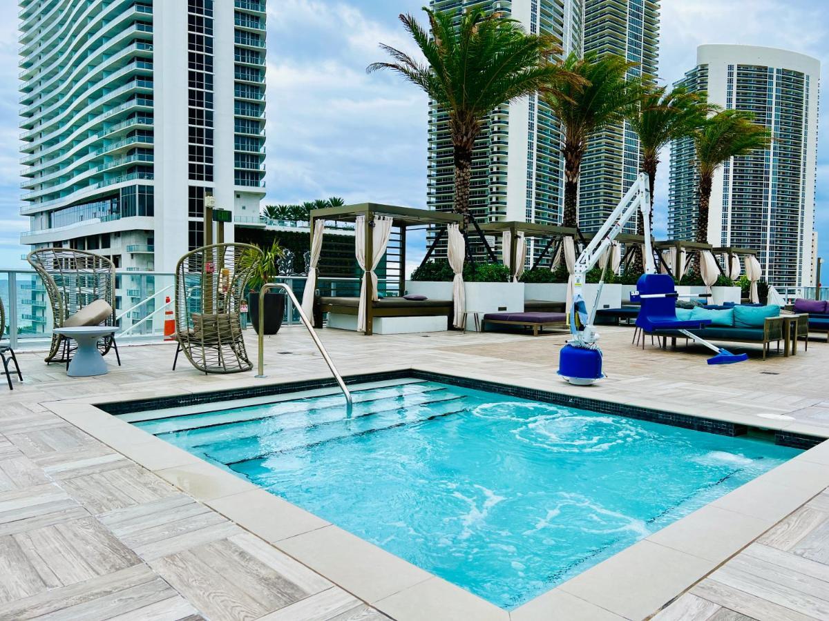 Hyde House - Luxury Waterfront 2Br 2Ba Apartment Suite With Direct Ocean View, Roof Top Pool, Resort Amenities Hollywood Dış mekan fotoğraf